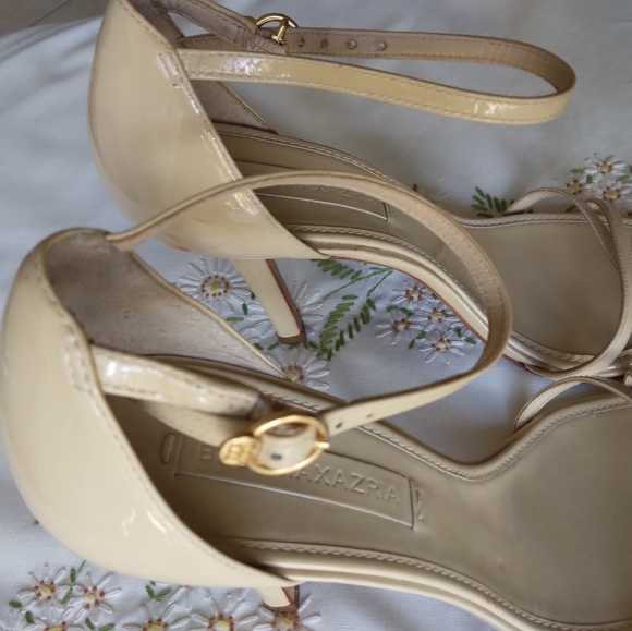 BCBGMAXAZRIA Strappy Heels Size 5.5 - Picture 5 of 10